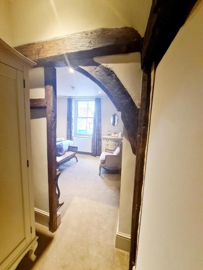 The Harvard Inn ستوك المظهر الخارجي الصورة