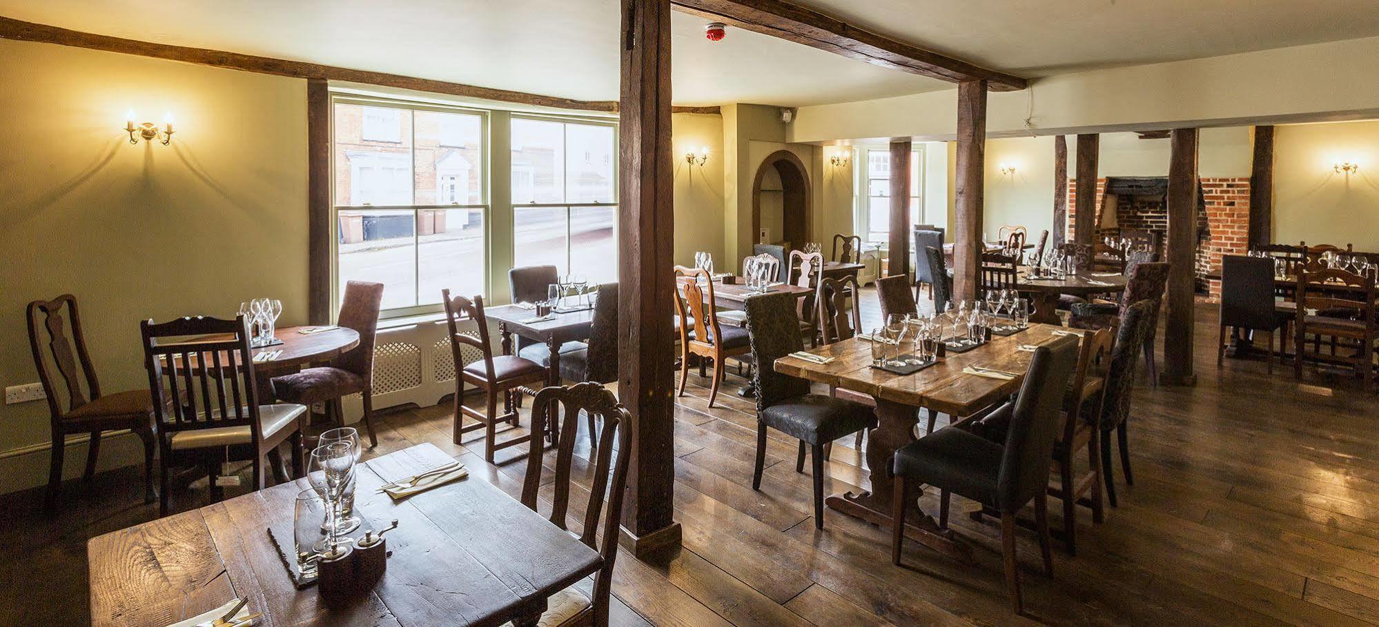 The Harvard Inn ستوك المظهر الخارجي الصورة