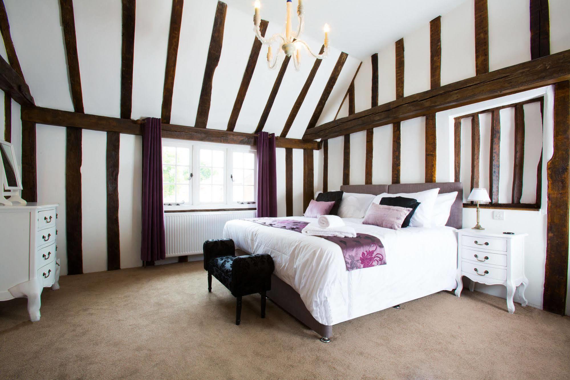 The Harvard Inn ستوك المظهر الخارجي الصورة